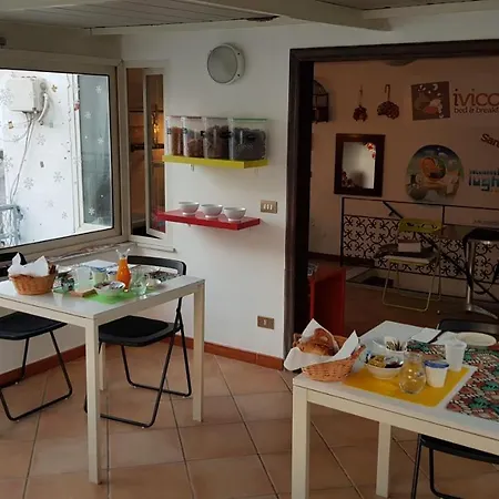 Soriano44 Bed & Breakfast