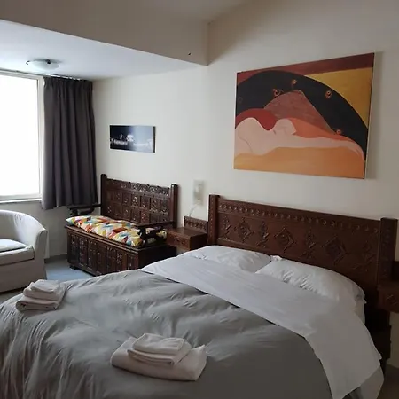 Soriano44 Bed & Breakfast