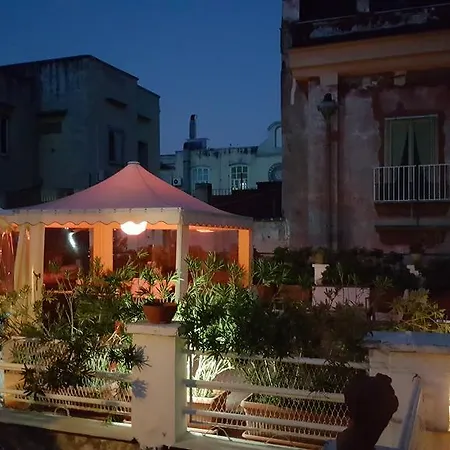 Soriano44 3* Naples