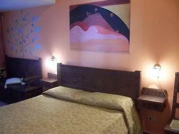 ベッド・アンド・ブレックファスト B＆b ソリアーノ 44 4*