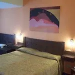 Soriano44 4* Napoli